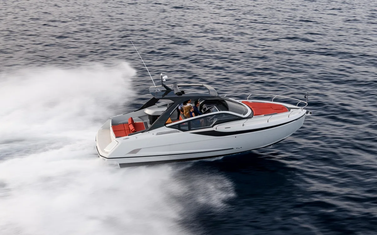 À bord d'un Fairline