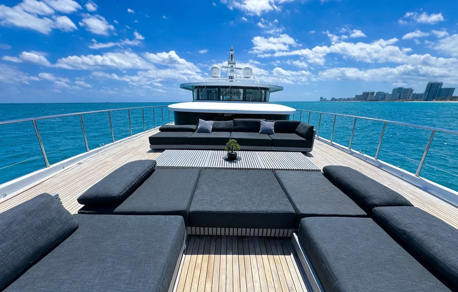 112 ft WHS Marine - photo 8 yacht charter Miami