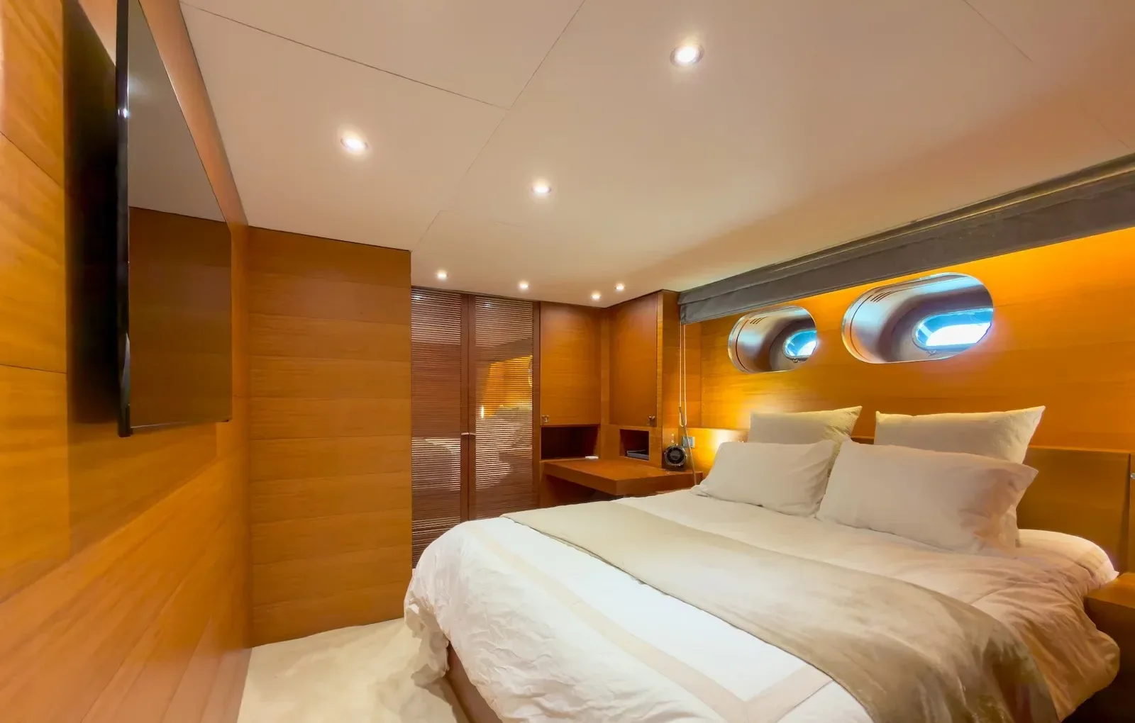 135 ft Baglietto - photo 7 yacht charter Miami