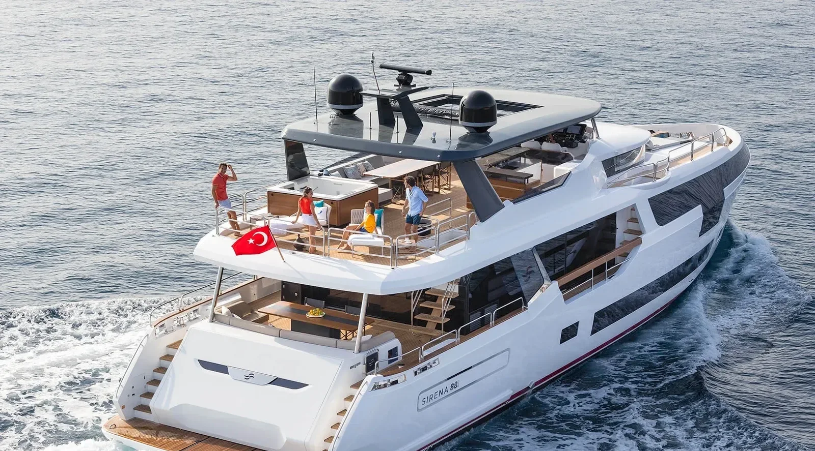 88 ft Sirena - photo 2 yacht charter Miami