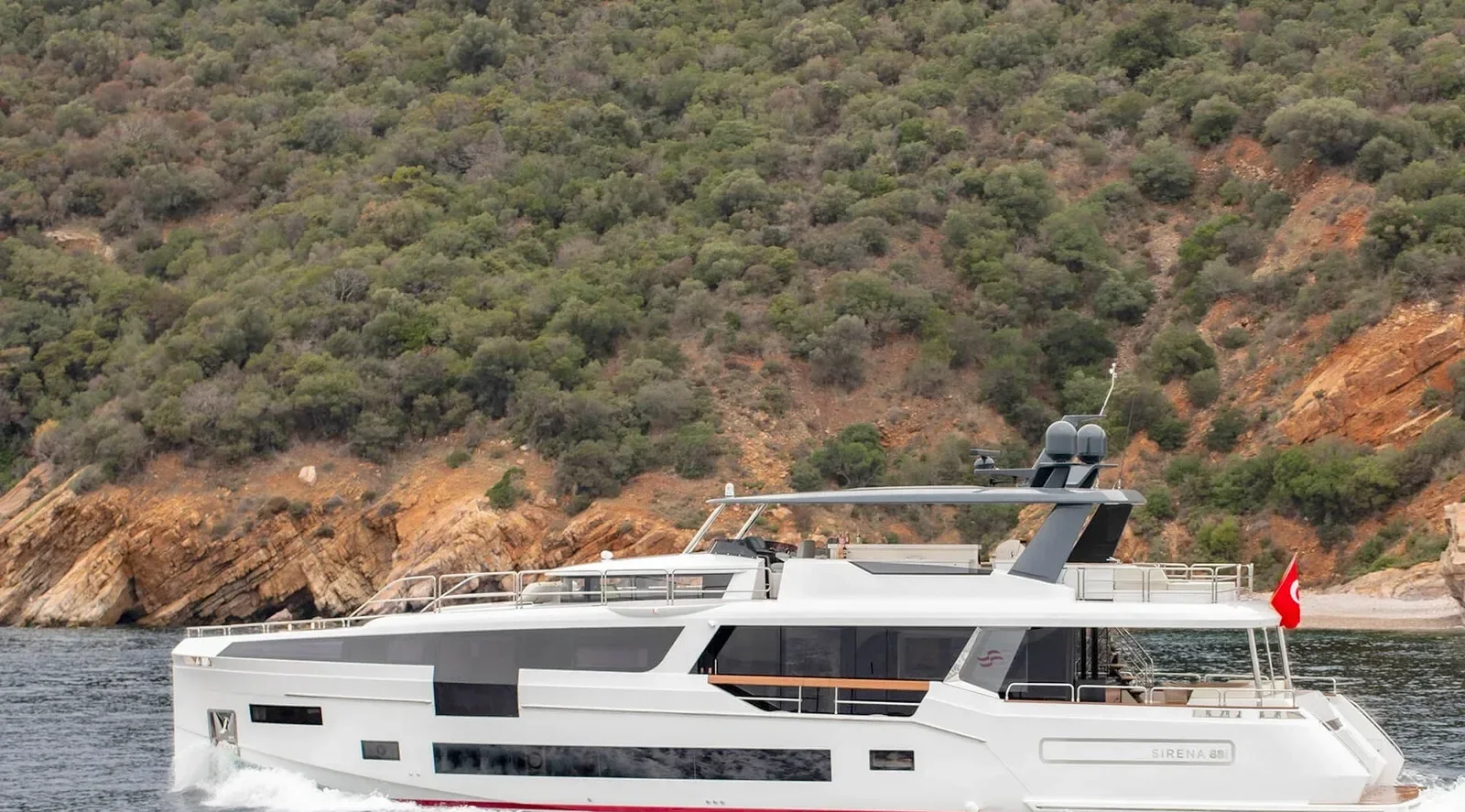 88 ft Sirena - photo 8 yacht charter Miami