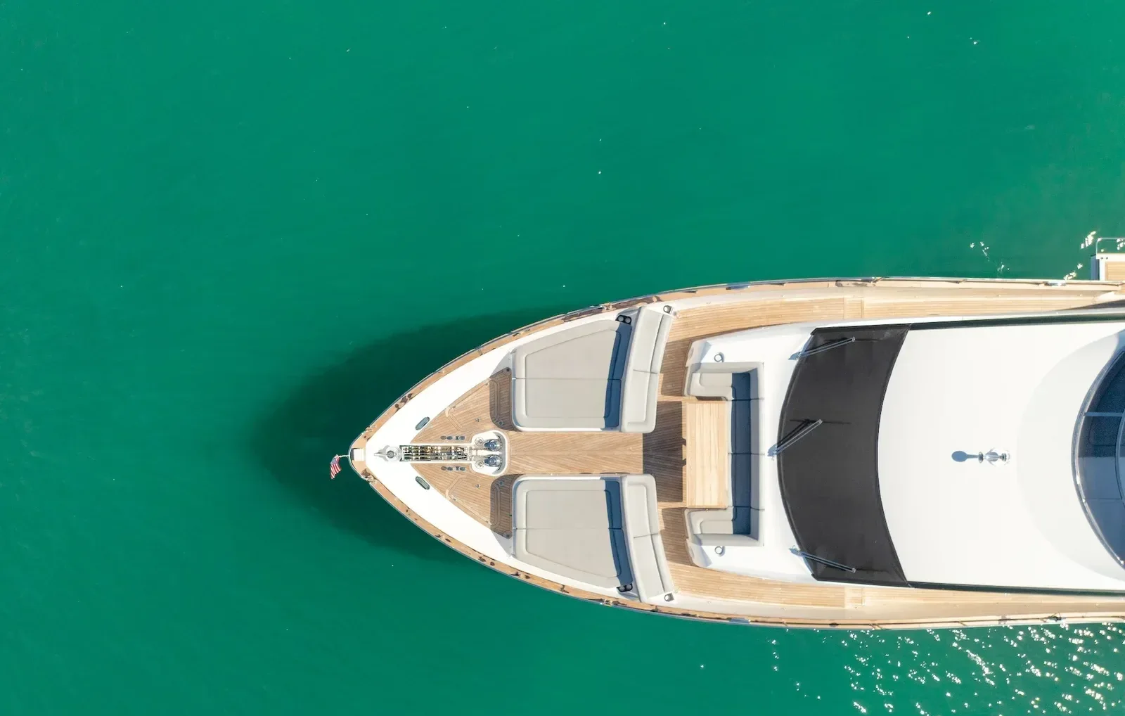 92 ft Sunseeker - photo 2 yacht charter Miami