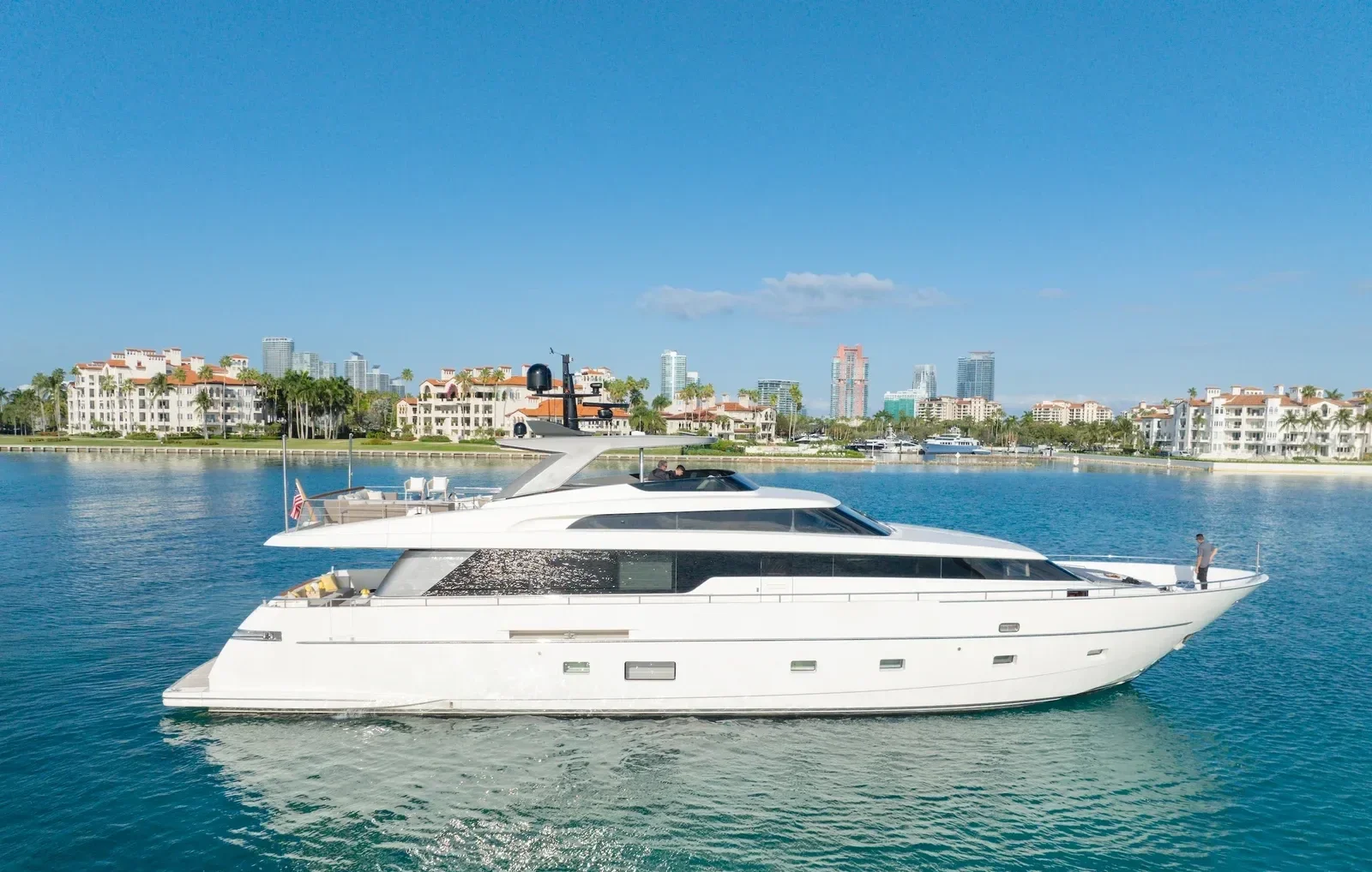 94 ft Sanlorenzo - photo 1 yacht charter Miami