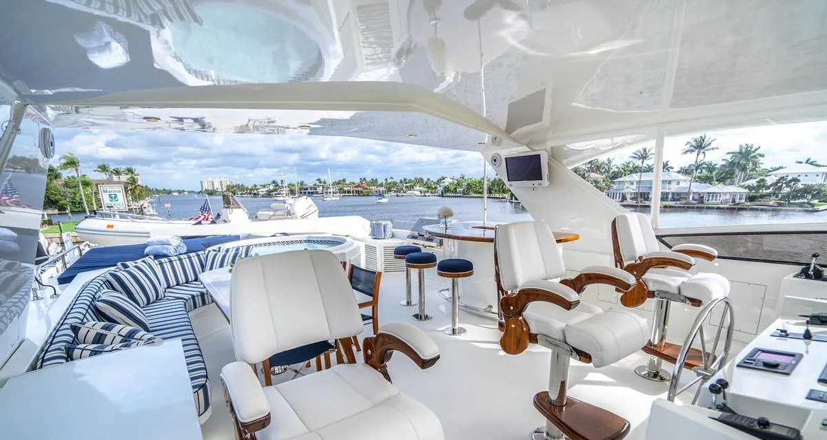 A' Salute - photo 3 yacht charter Miami