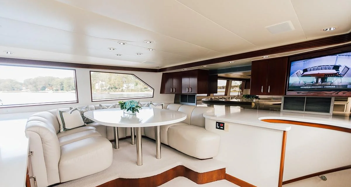 A' Salute - photo 14 yacht charter Miami