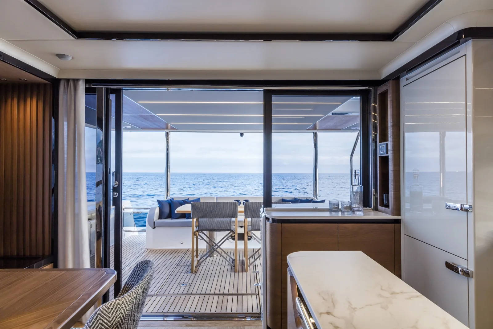 A4A - photo 23 yacht charter Cannes