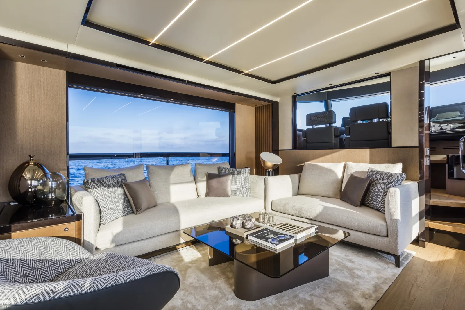 A4A - photo 25 yacht charter Cannes