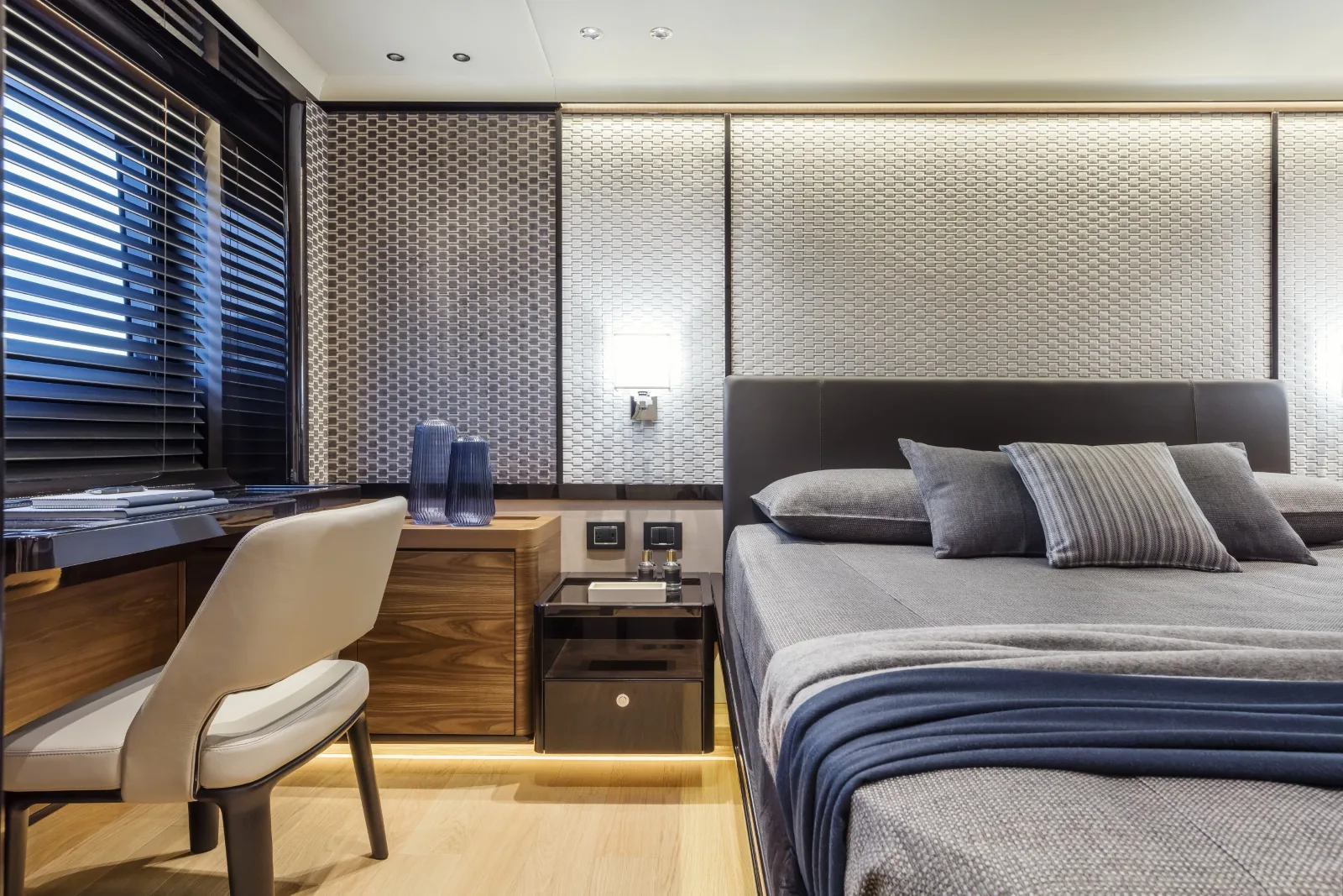 A4A - photo 30 yacht charter Cannes