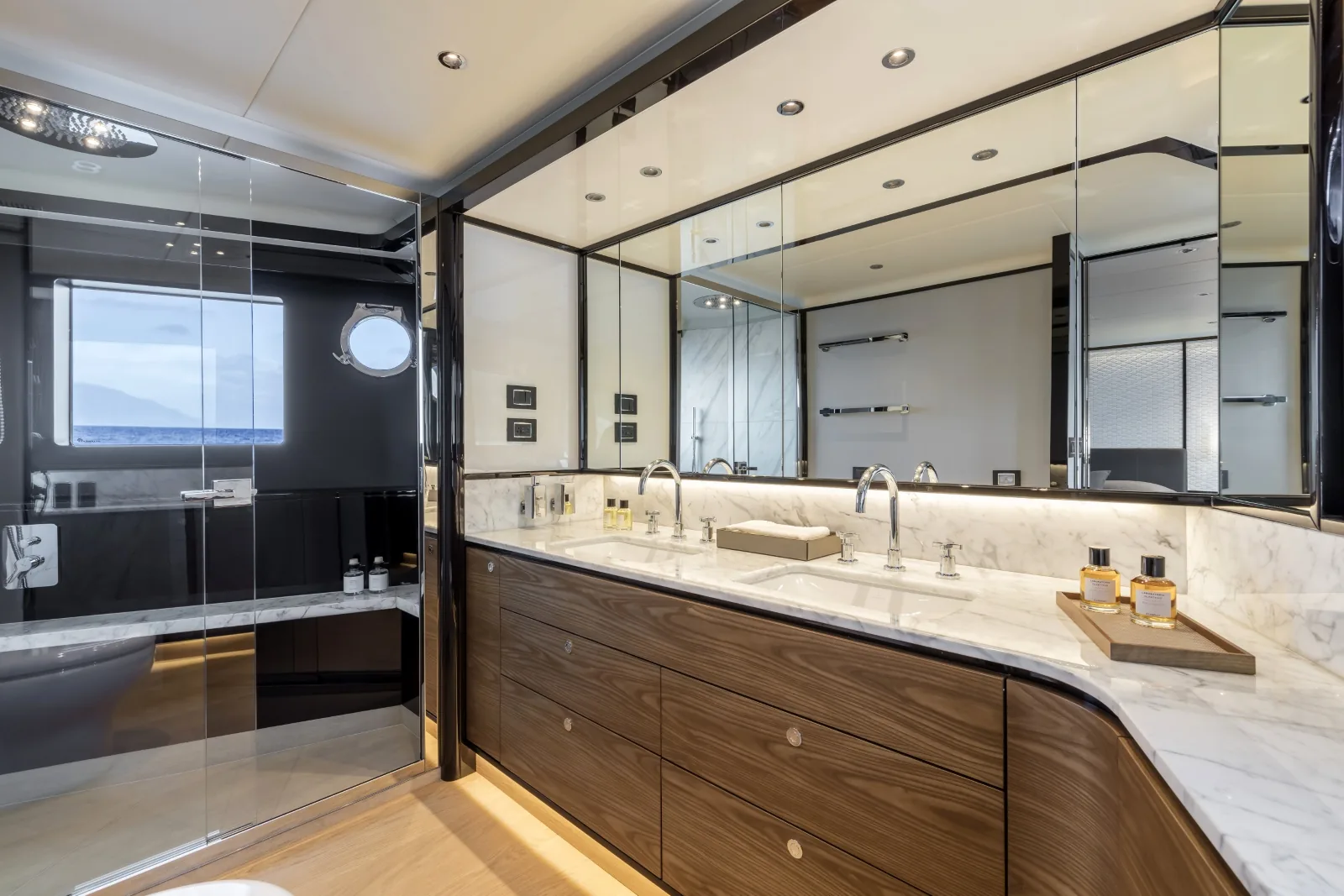 A4A - photo 31 yacht charter Cannes