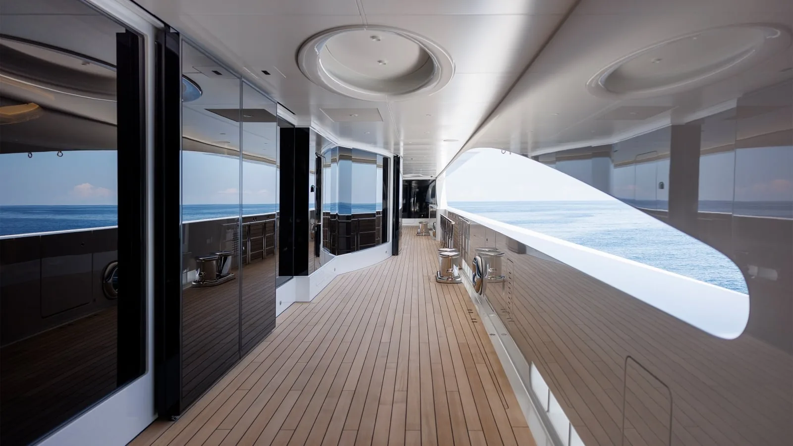 AHPO - photo 9 yacht charter Cannes