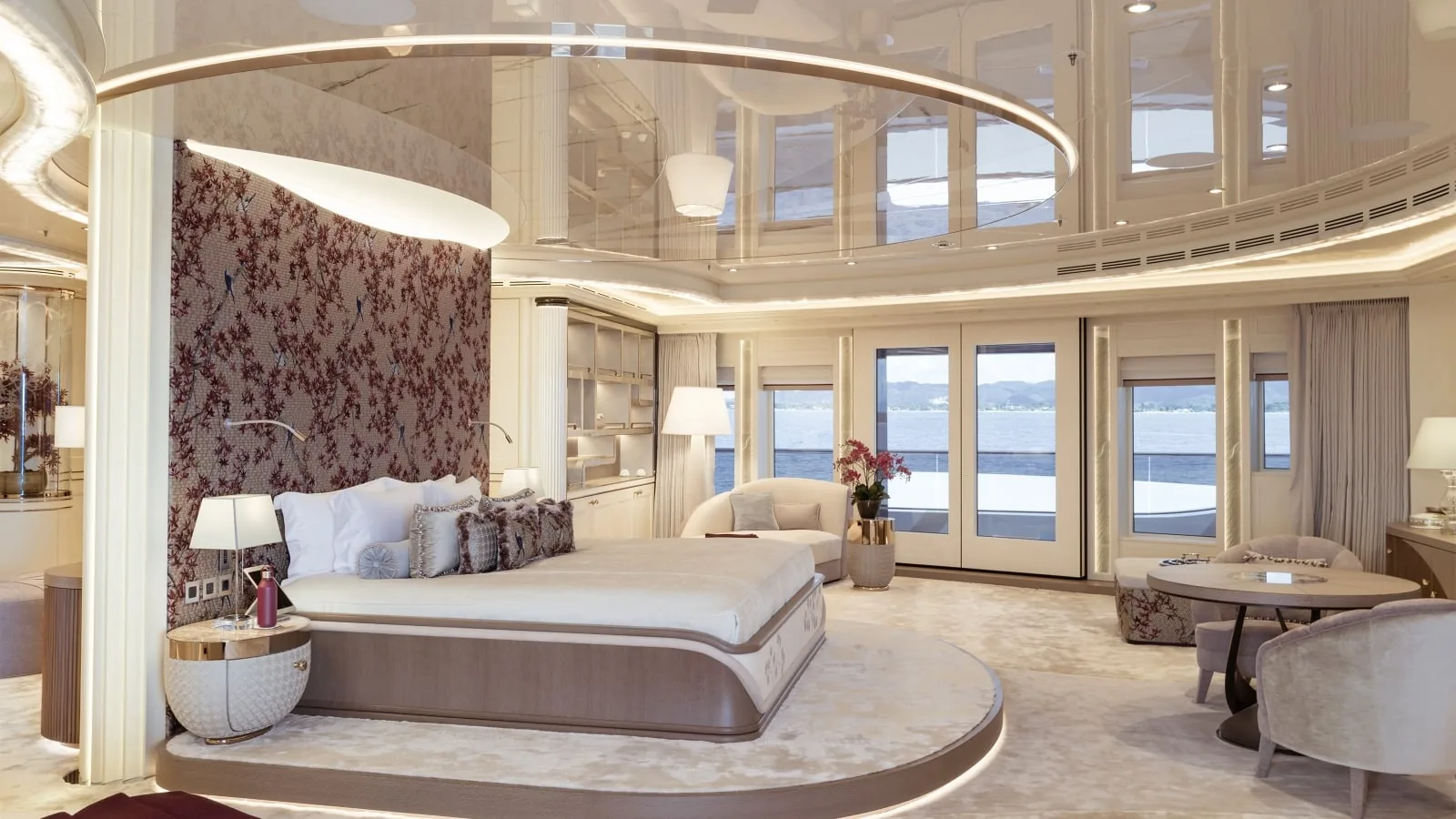 AHPO - photo 17 yacht charter Cannes