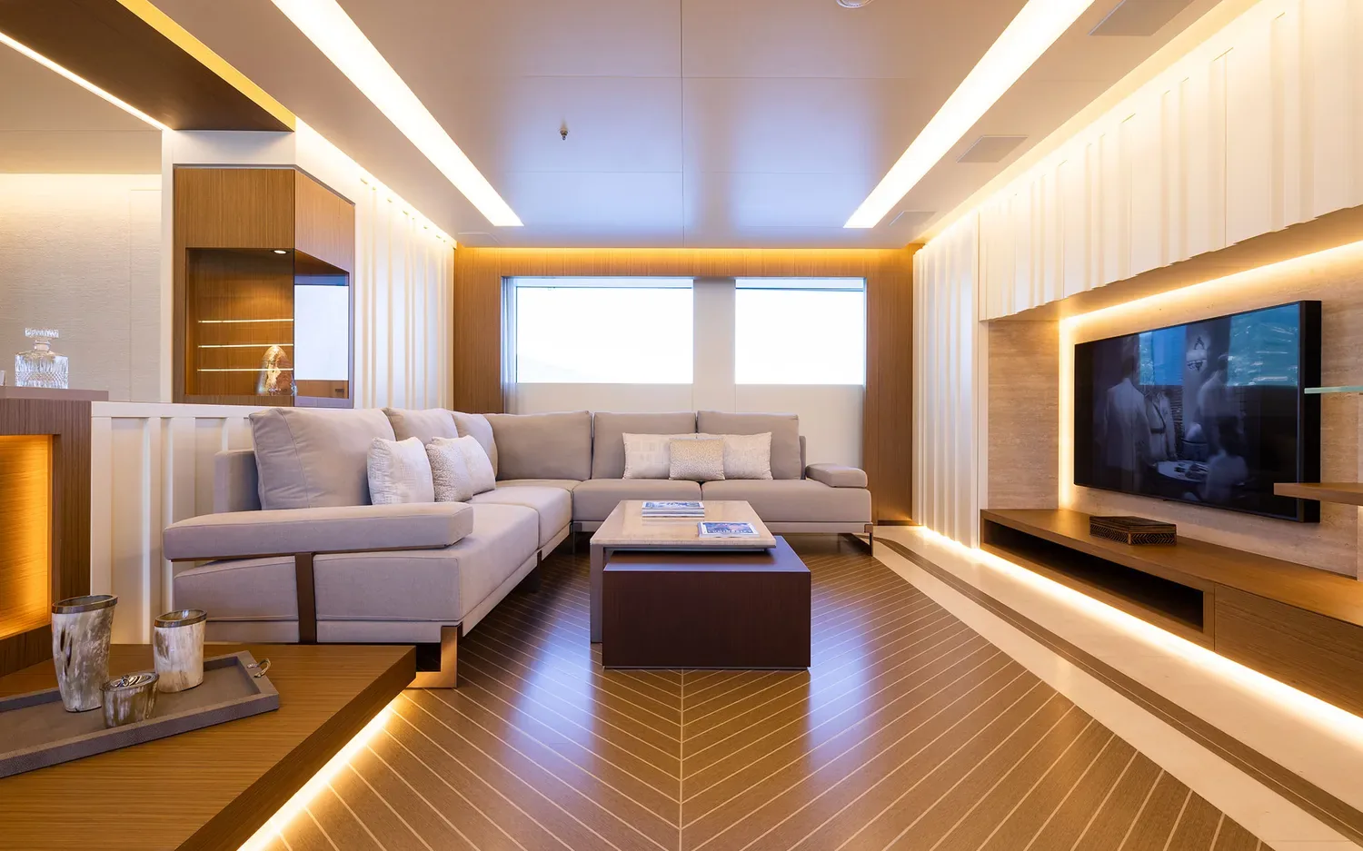 ALFA - photo 21 yacht charter Cannes