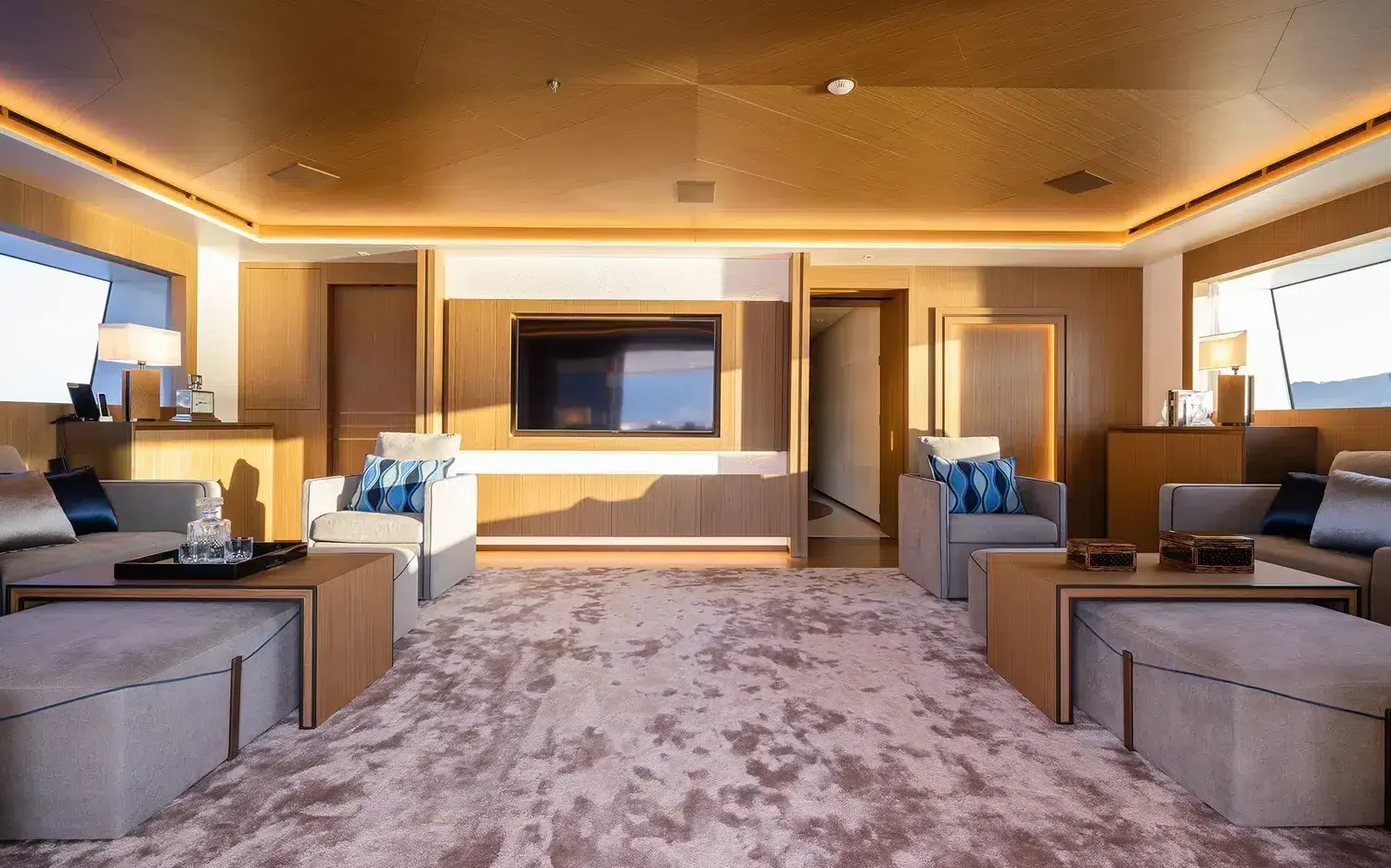 ALFA - photo 31 yacht charter Cannes