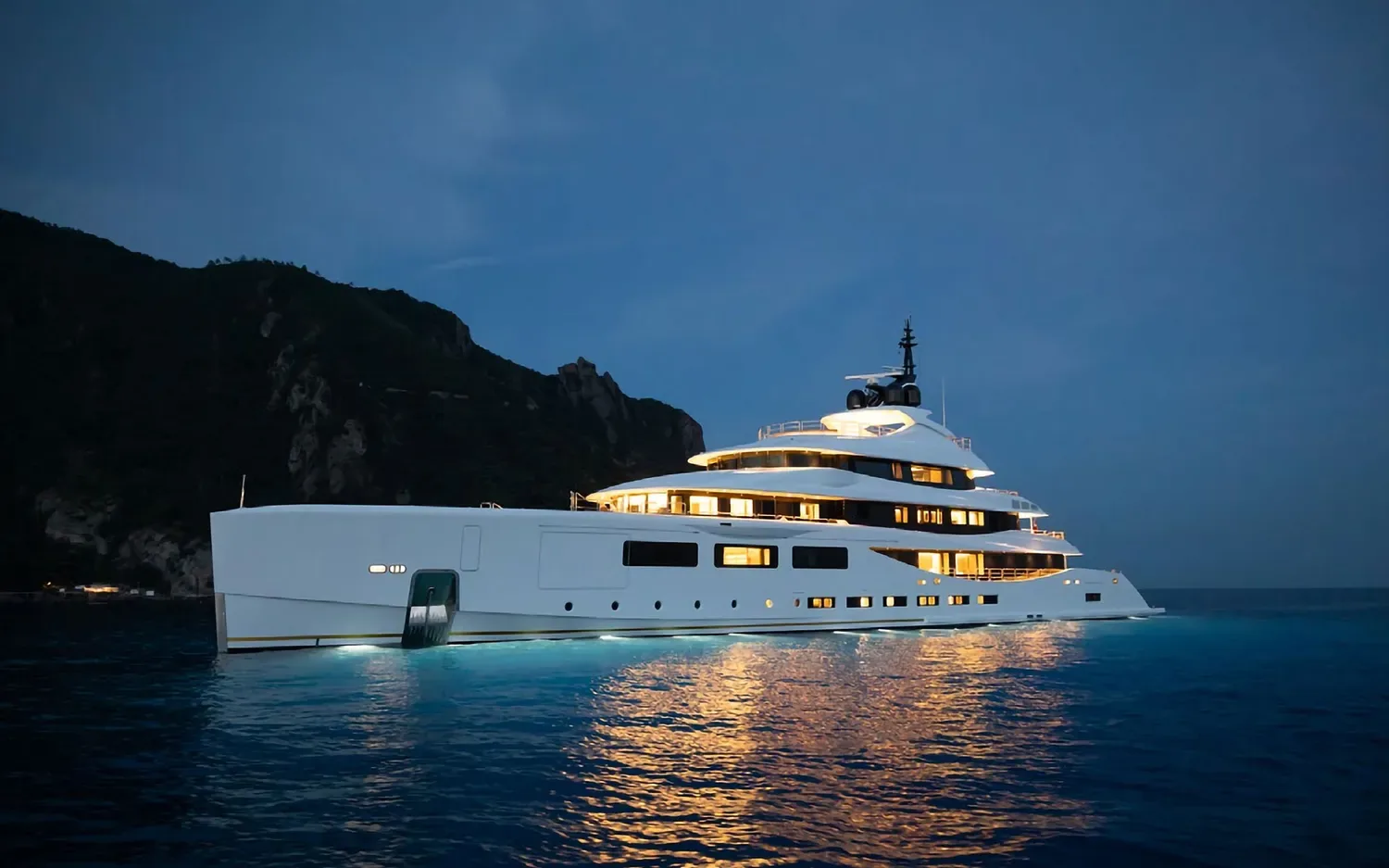ALFA - photo 33 yacht charter Cannes