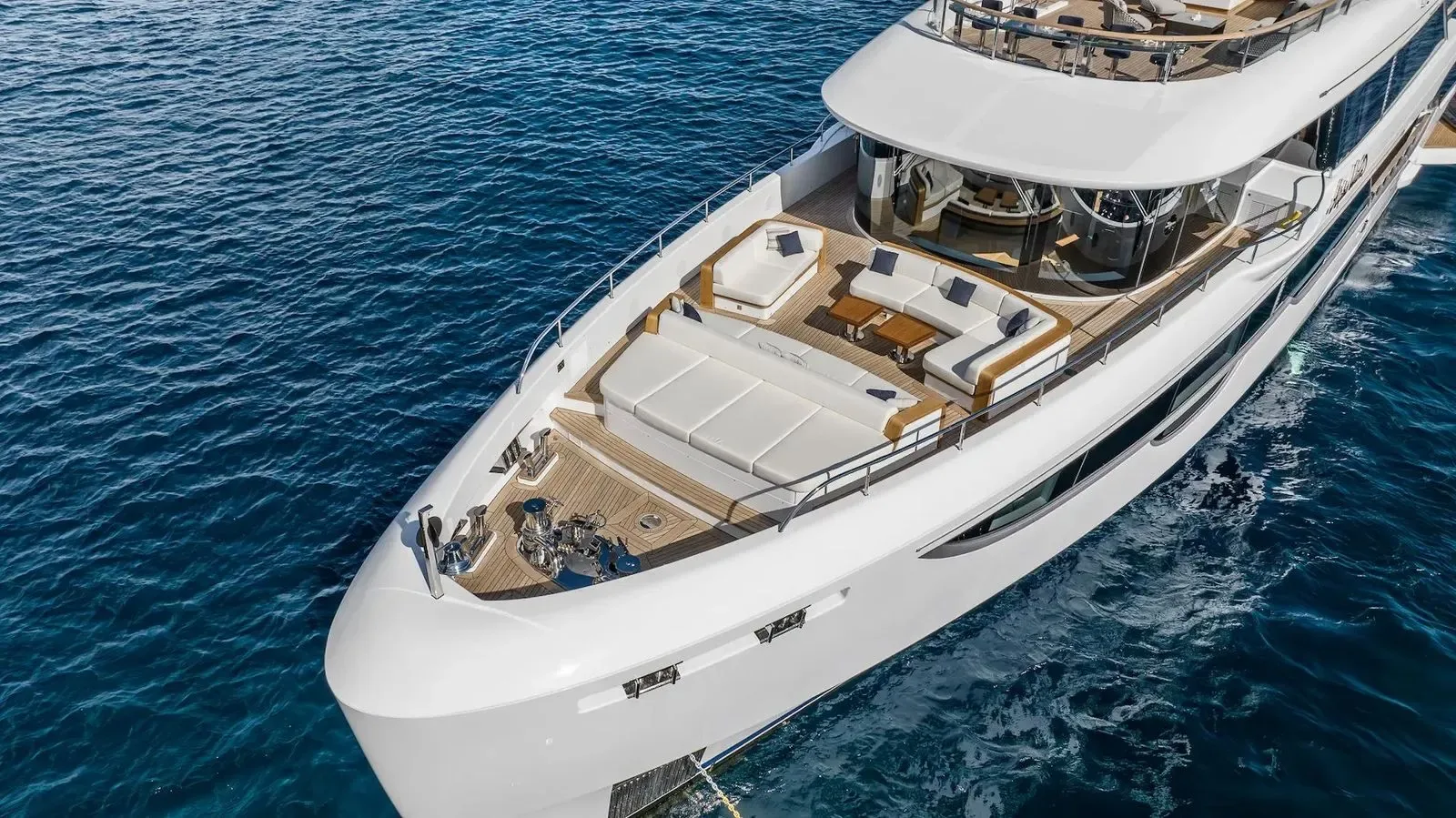 ALPHA WAVES - photo 3 yacht charter Cannes