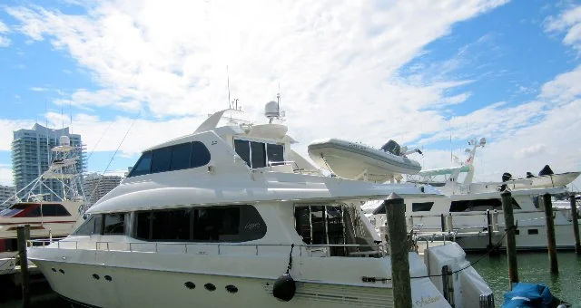 Andiamo - photo 1 yacht charter Miami
