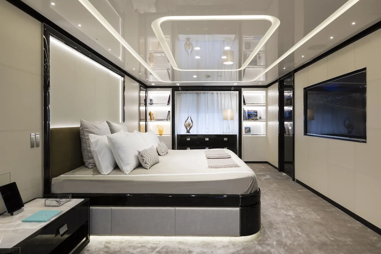 ANDIAMO - photo 13 yacht charter Cannes