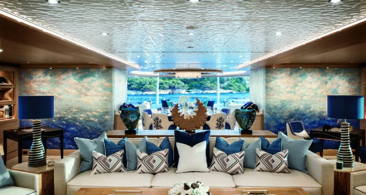 Starburst IV - photo 13 yacht charter Miami