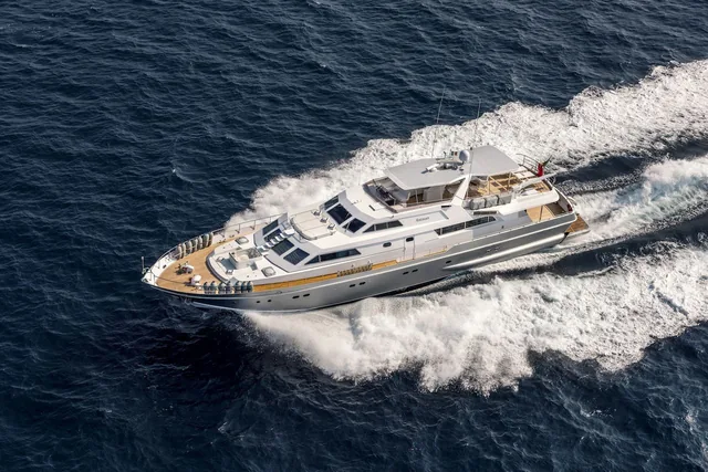 Antisan - yacht charter Cannes
