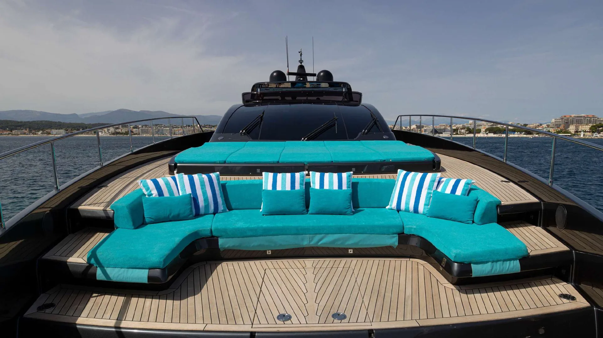 Ariyas - photo 10 yacht charter Cannes