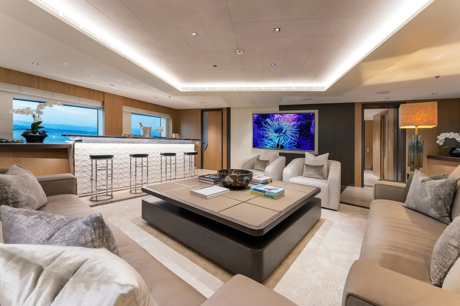 ARTISAN - photo 22 yacht charter Cannes