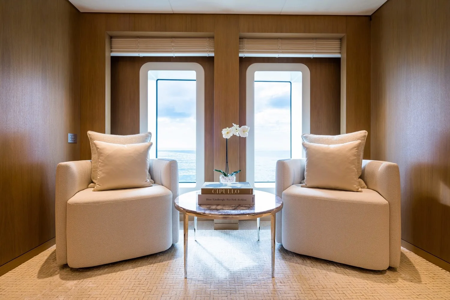 ARTISAN - photo 36 yacht charter Cannes