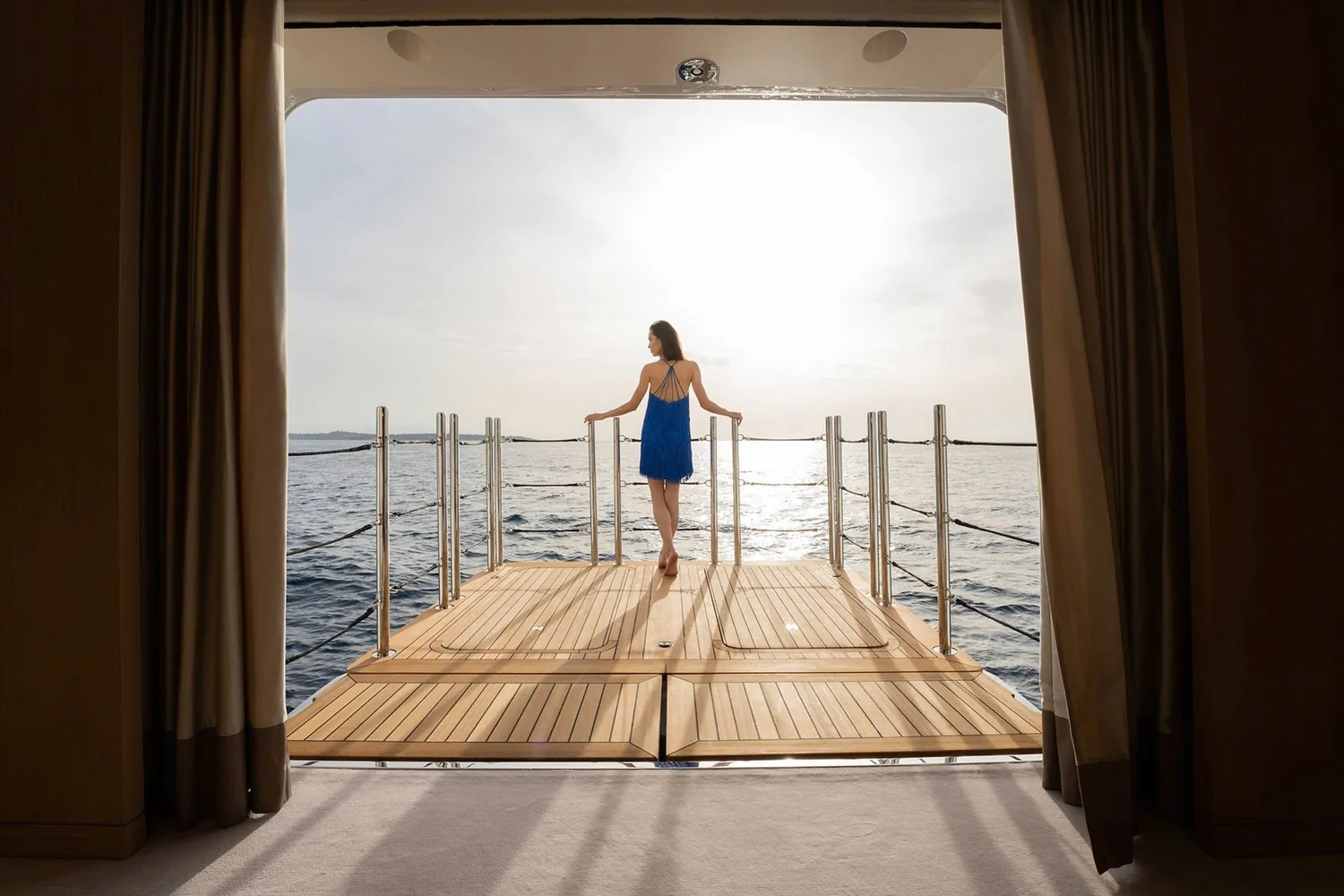 ARTISAN - photo 37 yacht charter Cannes