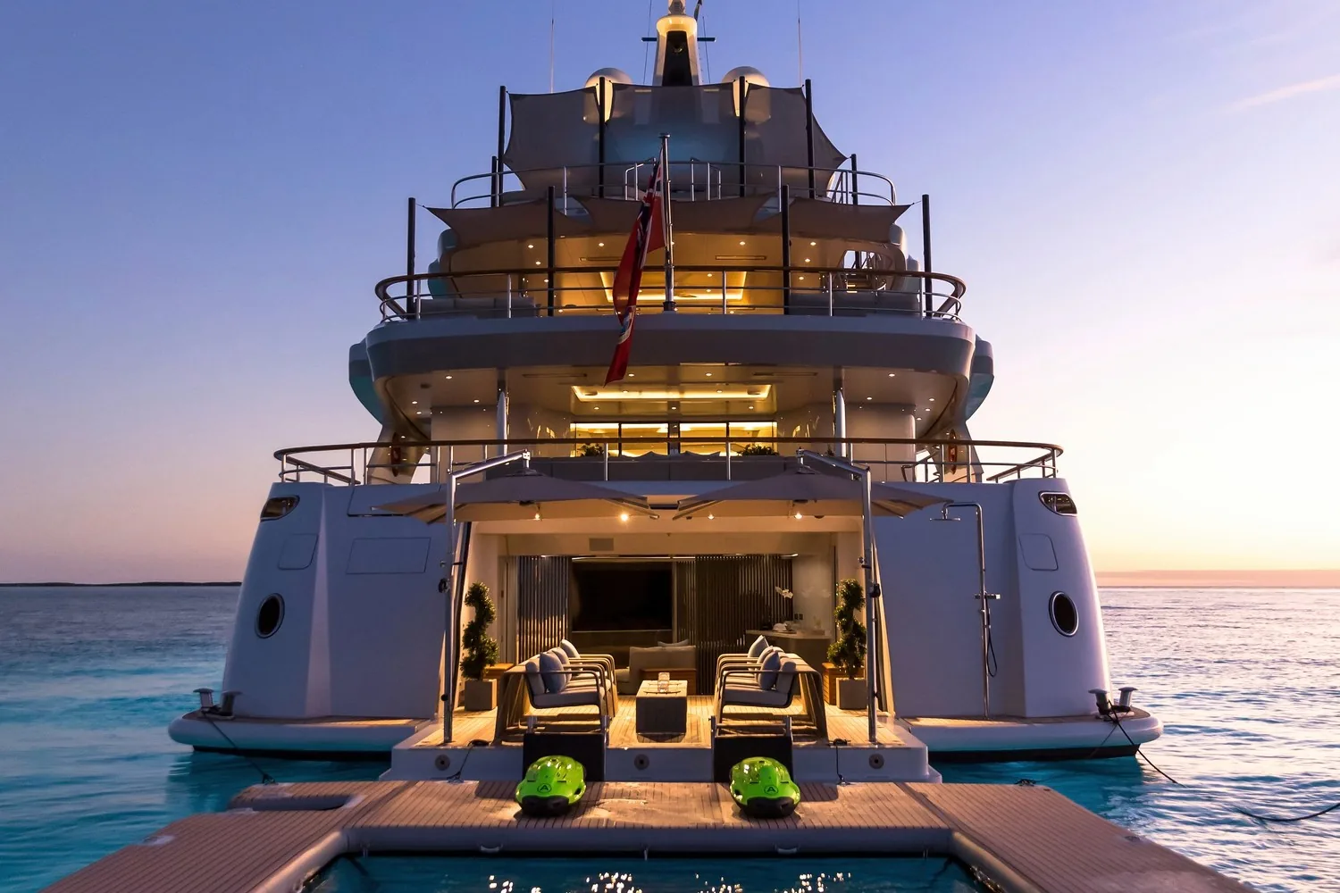 ARTISAN - photo 44 yacht charter Cannes