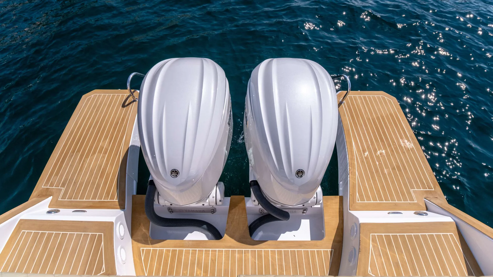 Avangarde 35 - photo 8 yacht charter Cannes