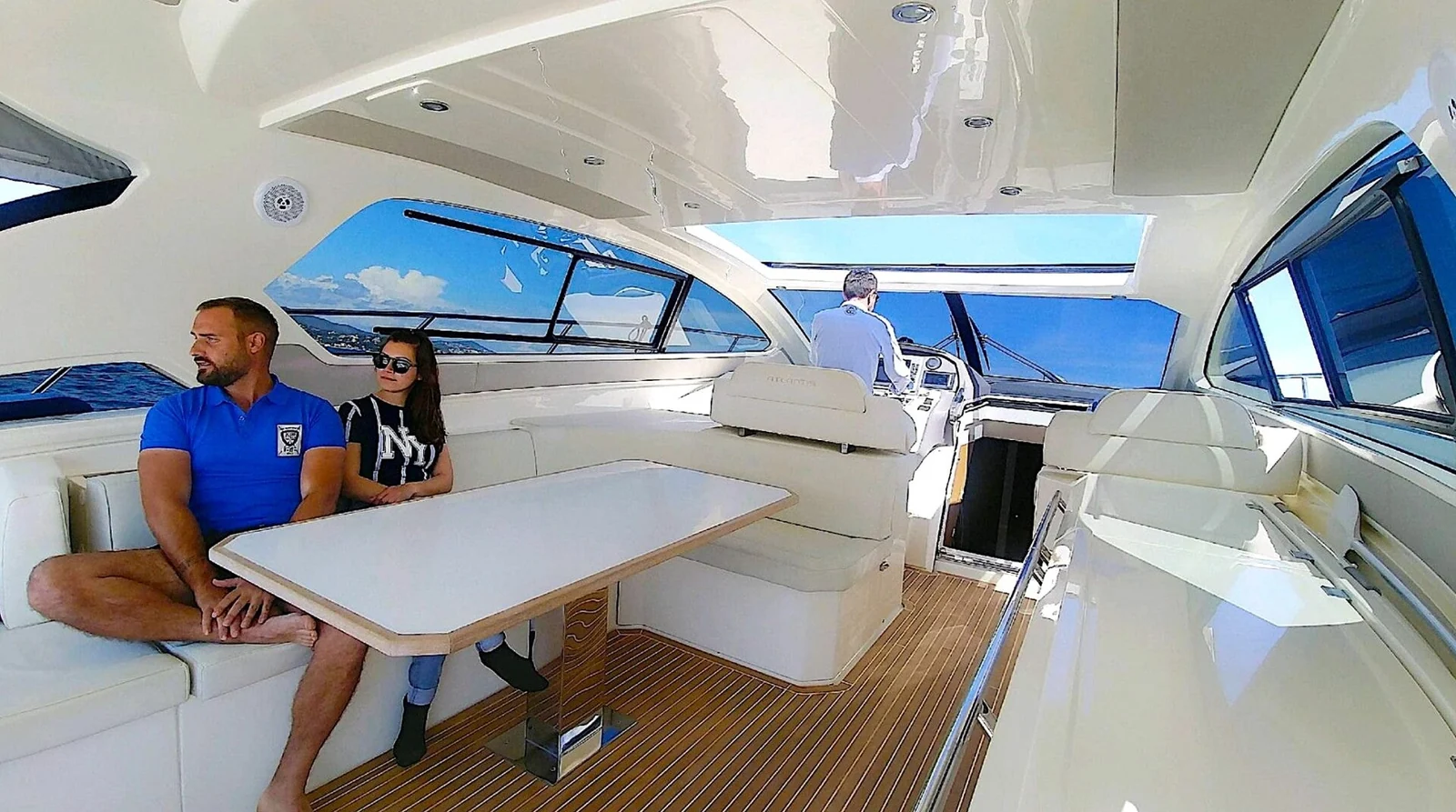 Azimut 58 Flybridge - photo 7 yacht charter Cannes