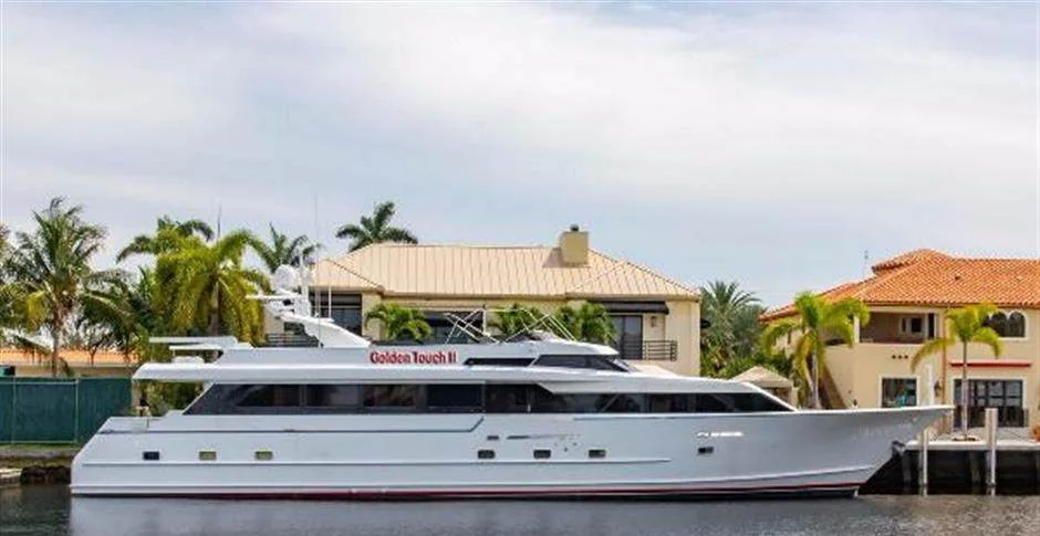 Bazinga - photo 1 yacht charter Miami