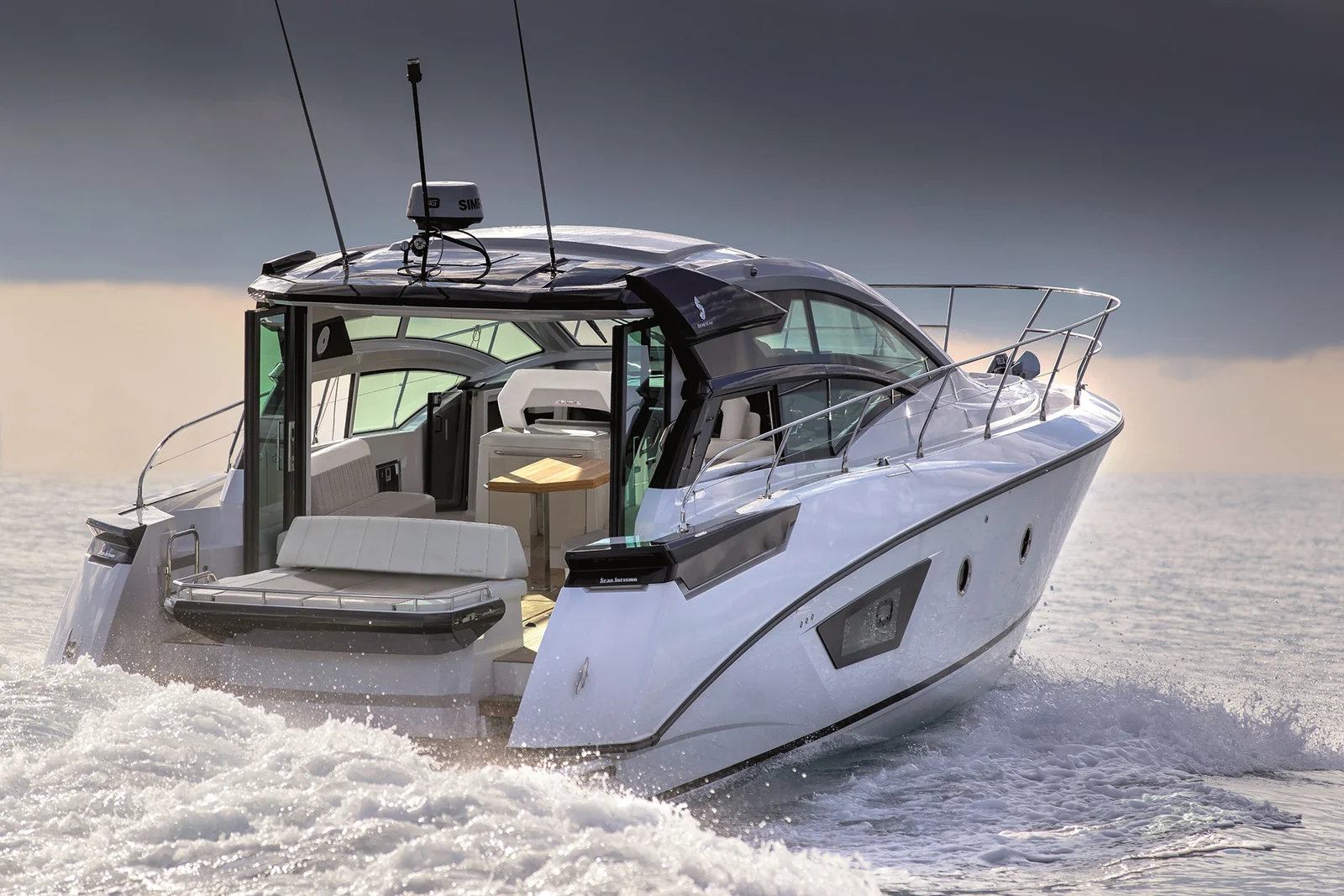 Beneteau Gran Turismo 46 - photo 4 yacht charter Cannes
