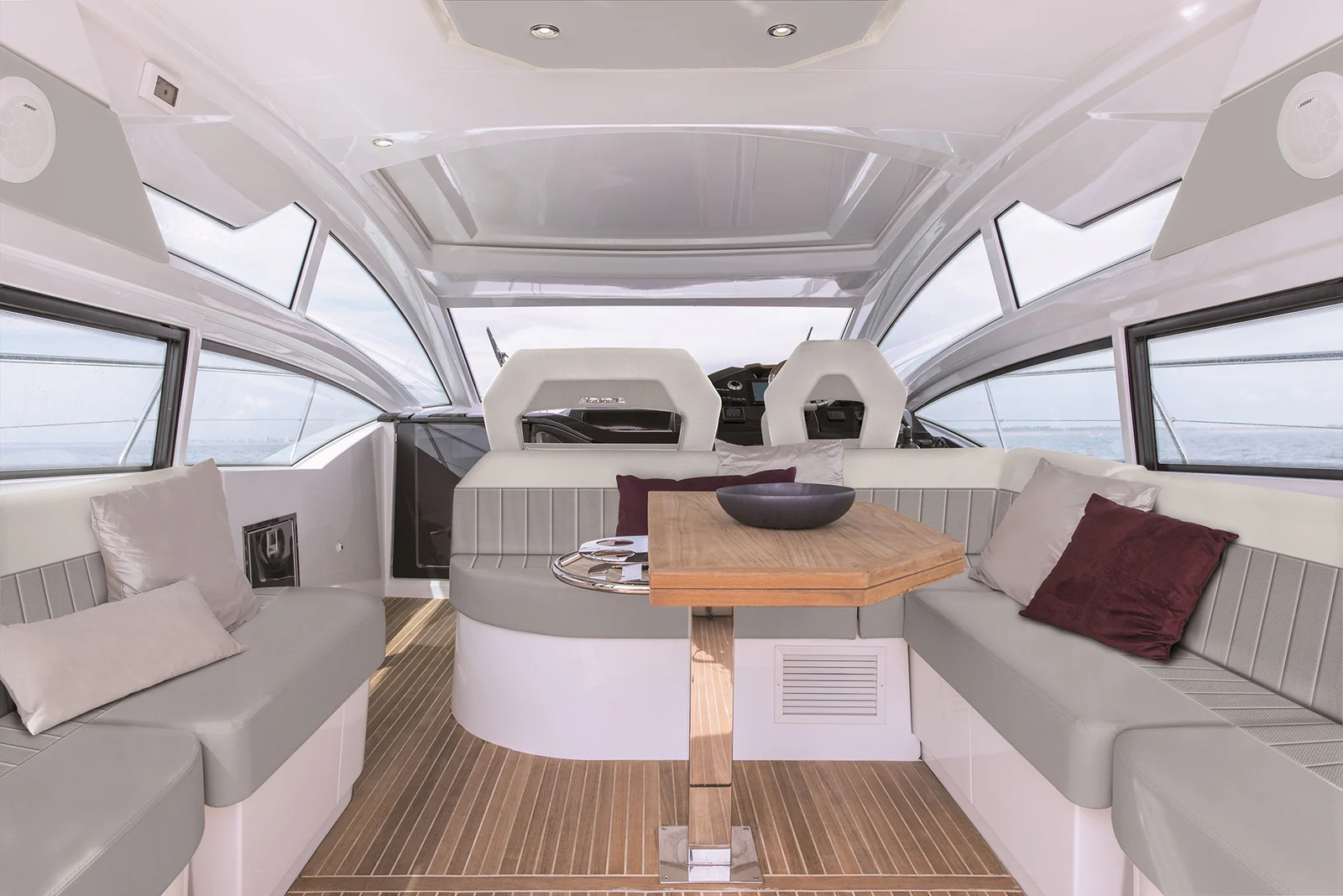 Beneteau Gran Turismo 46 - photo 9 yacht charter Cannes