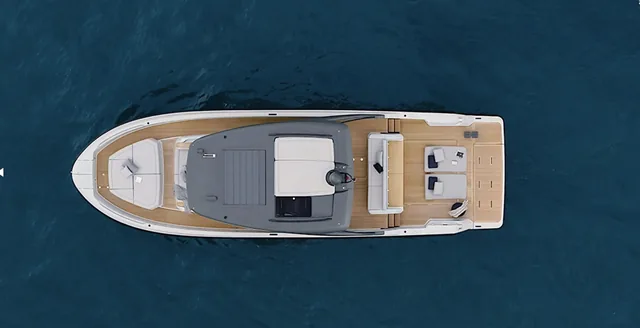 Bluegame BG54 - boat charter Cannes