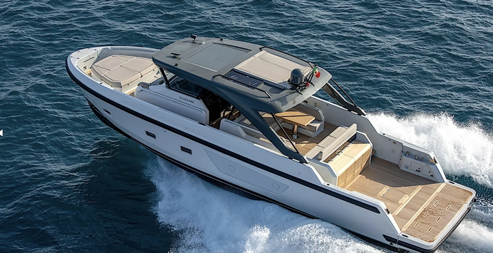 Bluegame BG54 - photo 4 yacht charter Cannes