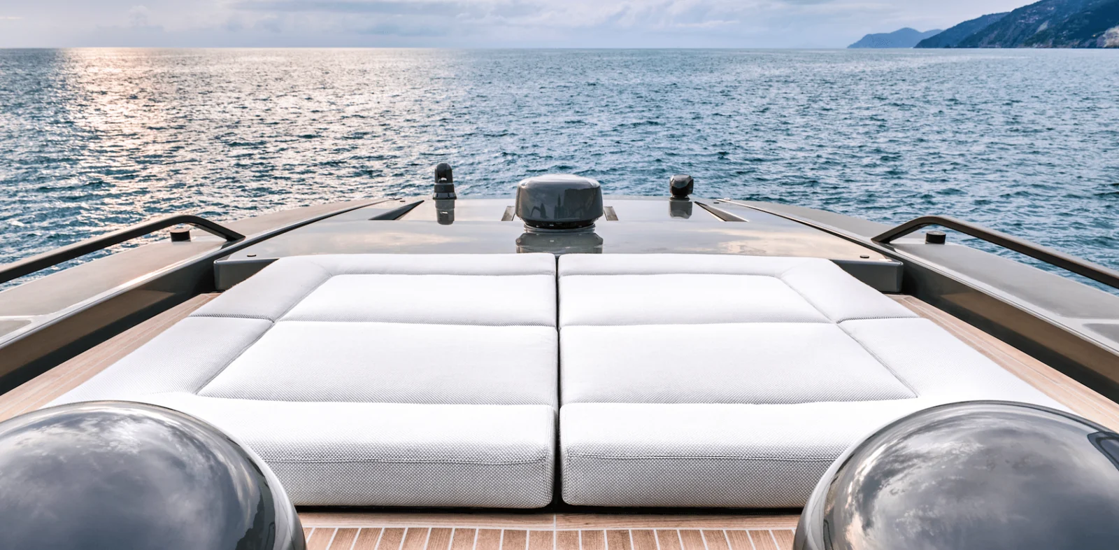 Bluegame BG62 - photo 10 yacht charter Cannes