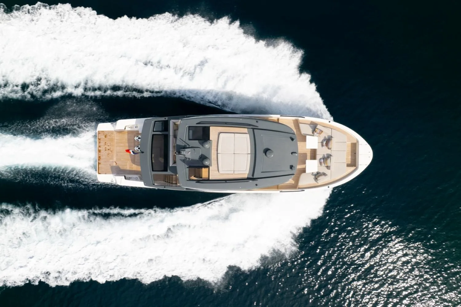 BLUEGAME BGX63 - photo 3 yacht charter Cannes