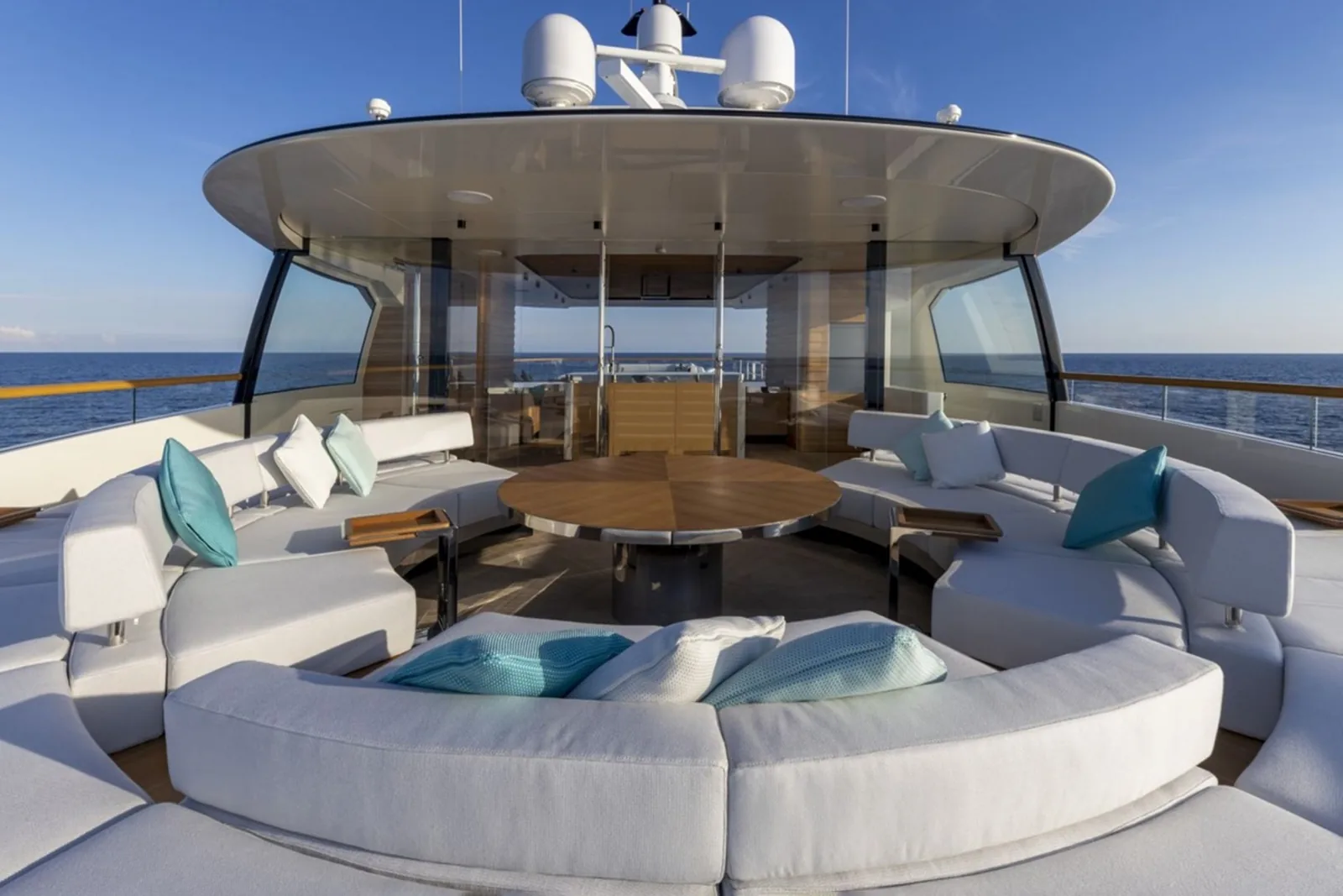 C - photo 6 yacht charter Cannes