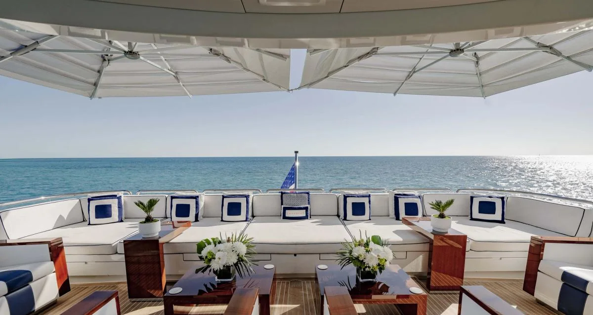 Chasseur - photo 3 yacht charter Miami