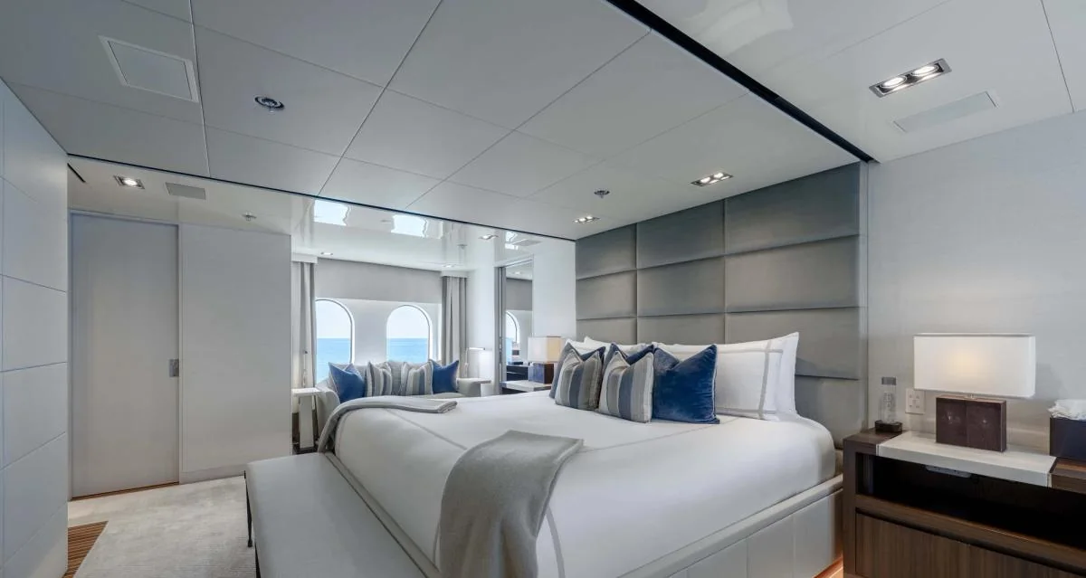 Chasseur - photo 15 yacht charter Miami
