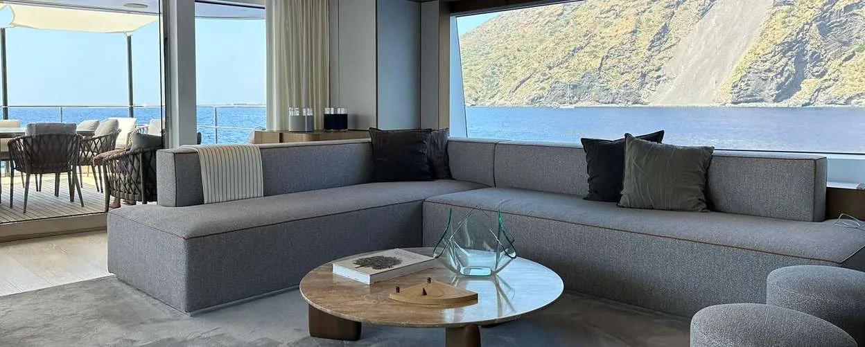 Cosmico - photo 24 yacht charter Cannes