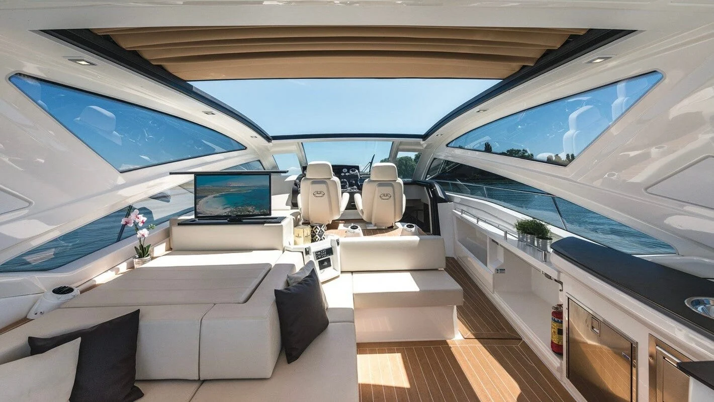 Cranchi Sixty 6 - photo 7 yacht charter Cannes