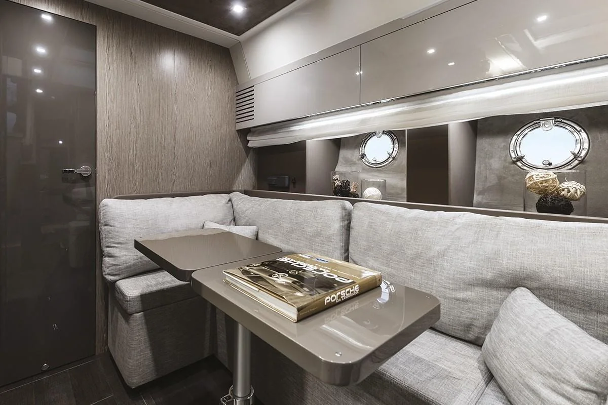 Cranchi M44 HT - photo 20 yacht charter Cannes