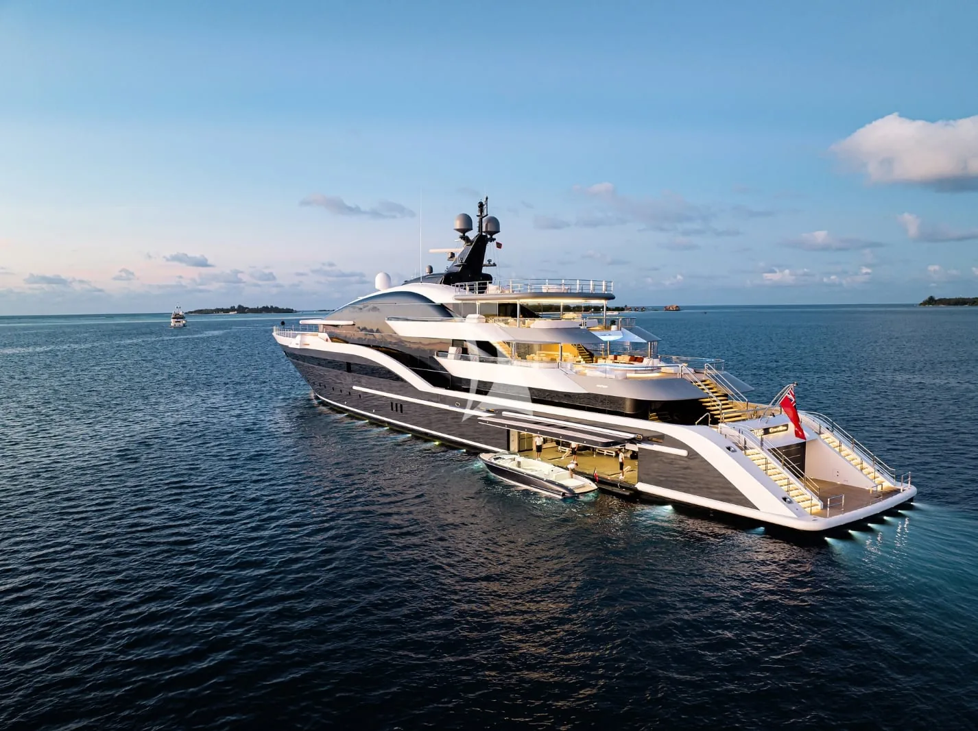DAR - photo 22 yacht charter Cannes