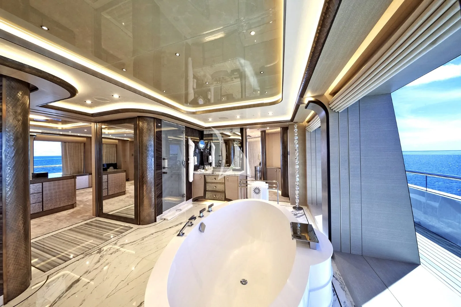 DAR - photo 35 yacht charter Cannes