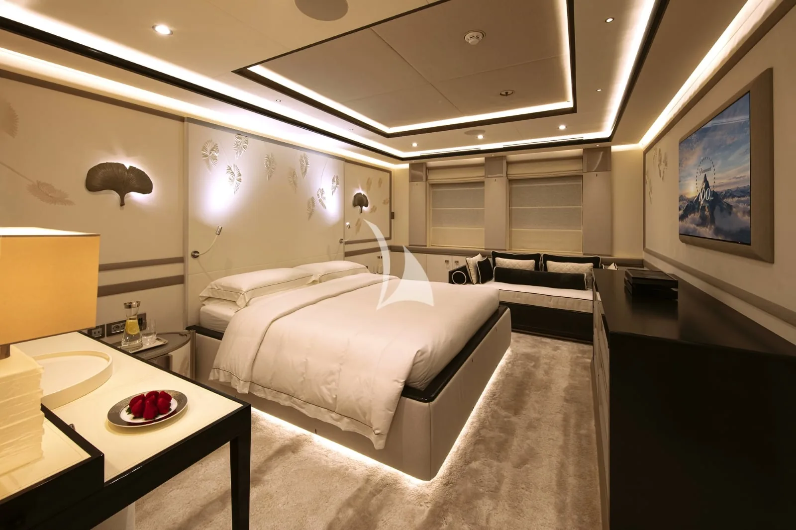 DAR - photo 42 yacht charter Cannes