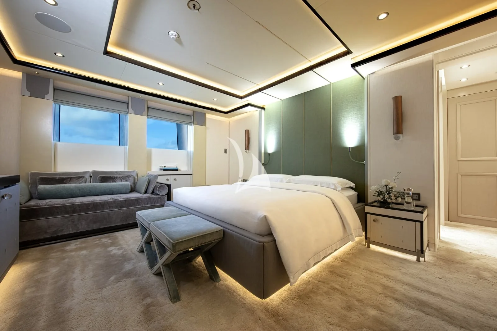DAR - photo 44 yacht charter Cannes