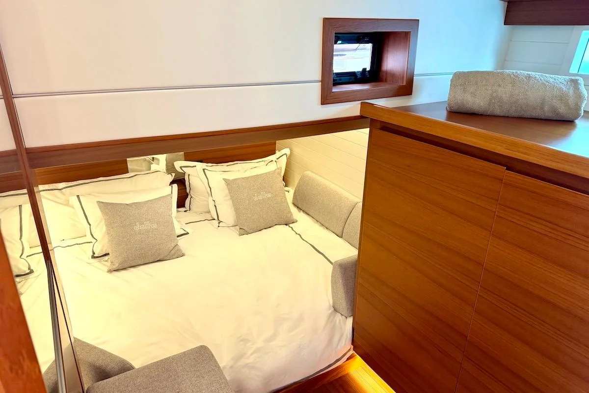 Delta 60 Open - photo 24 yacht charter Cannes