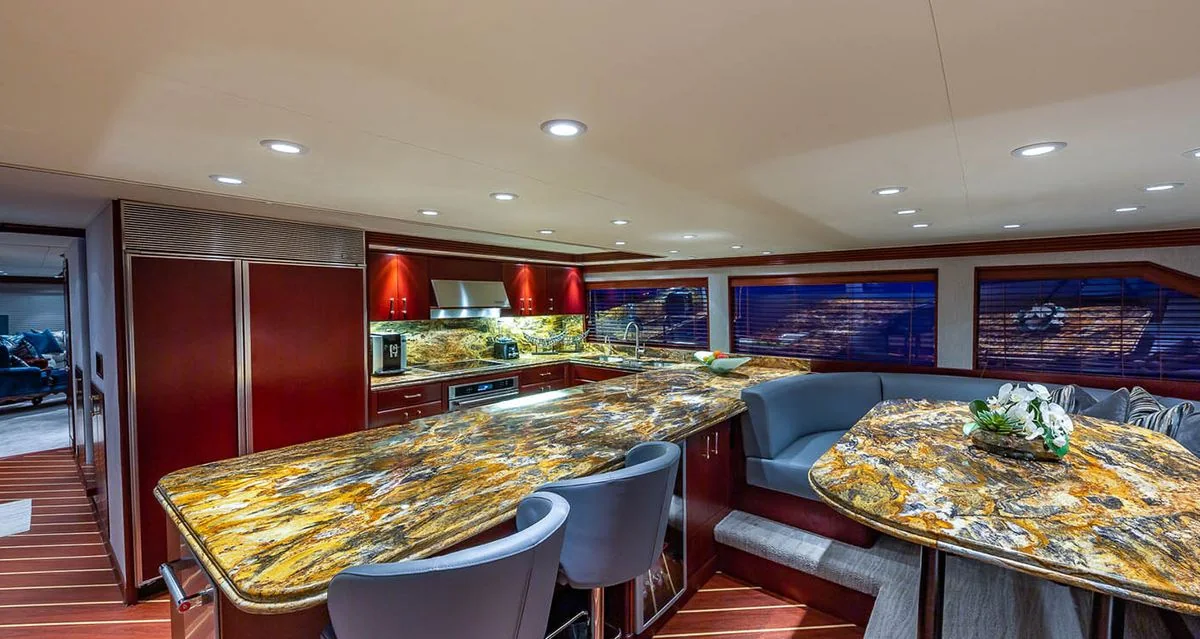 Destiny - photo 9 yacht charter Miami