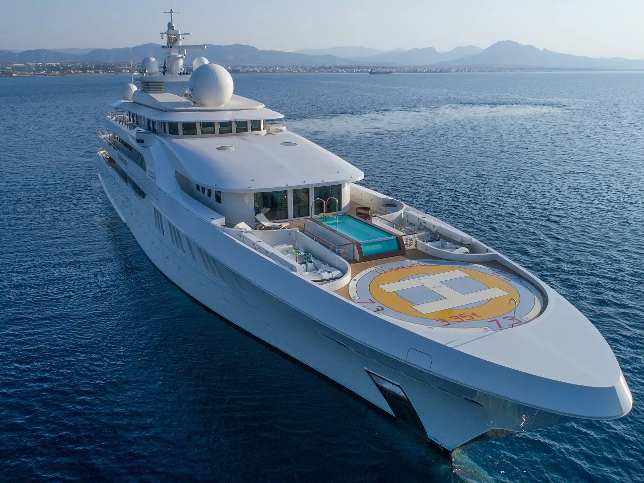 ELEMENTS - photo 8 location yacht Cannes